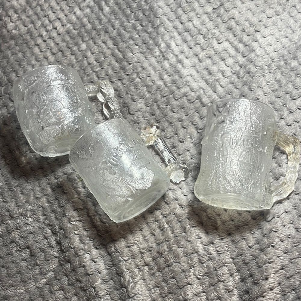 1993 McDonald’s Flintstones mugs bundle